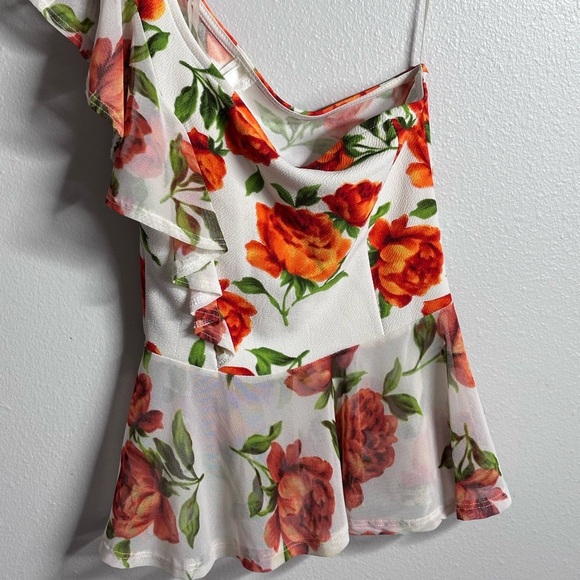 New Mode Women White One shoulder Floral Top size S‎ - Picture 2 of 7